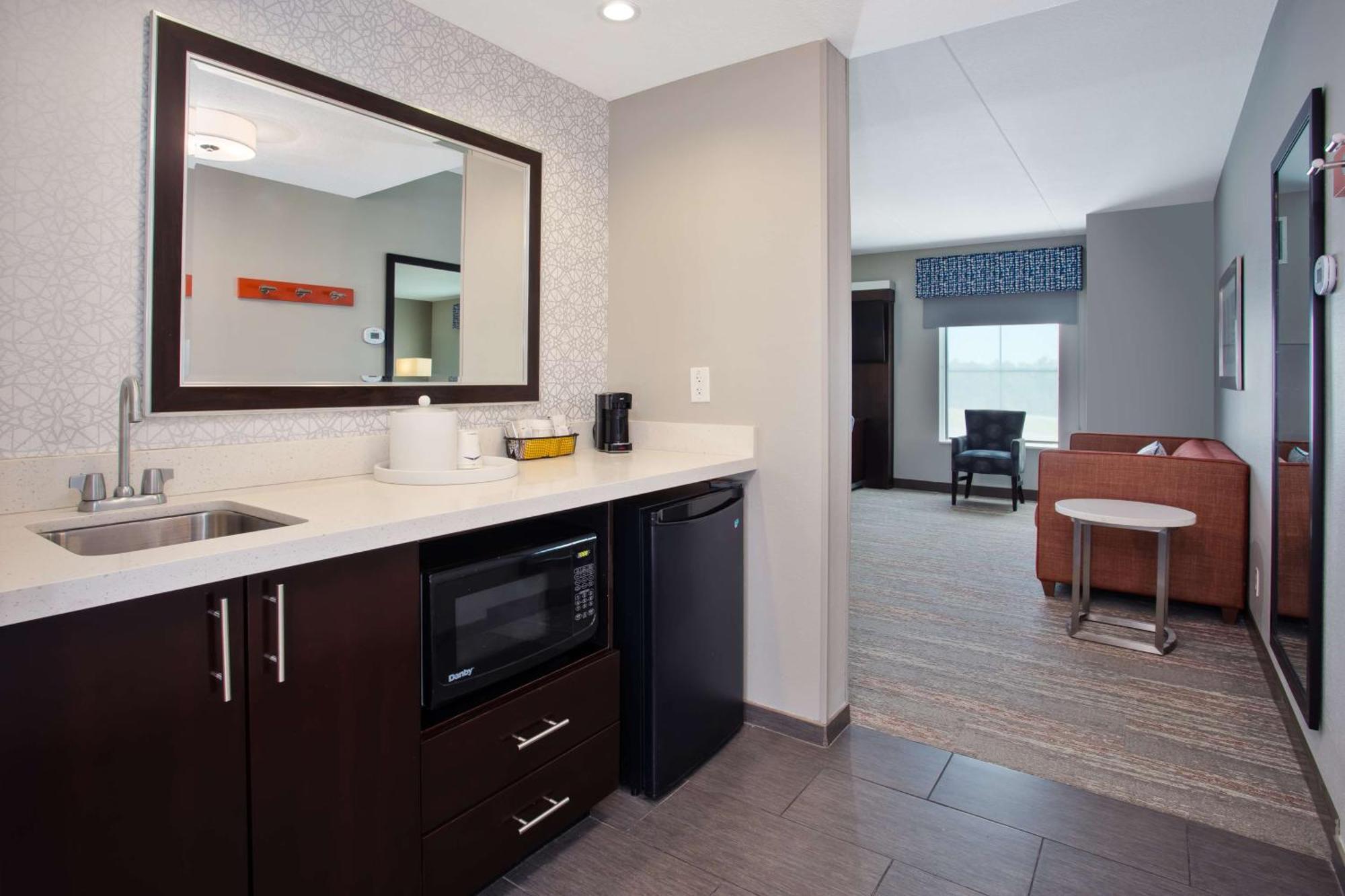 Hampton Inn & Suites Columbia/Southeast-Fort Jackson Extérieur photo